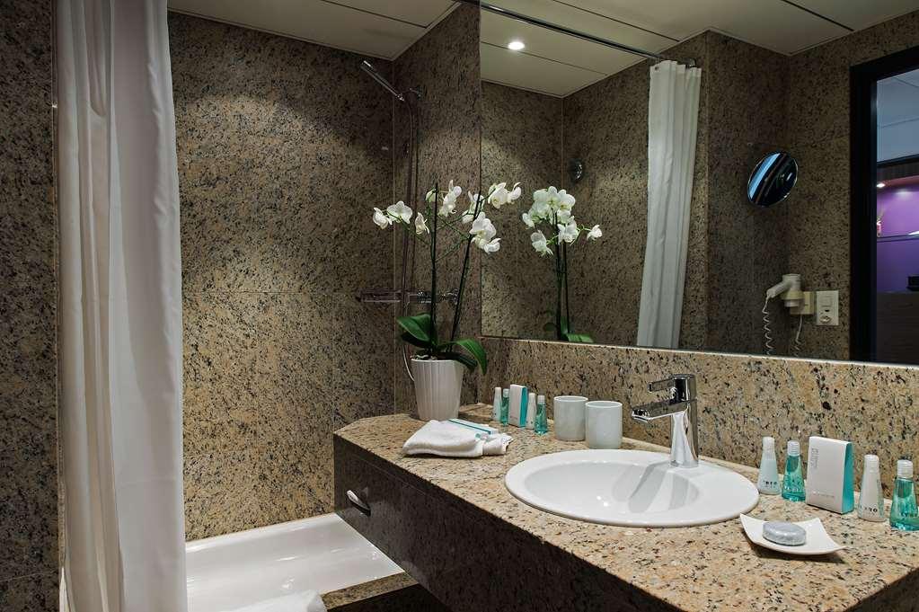 Astoria 4*